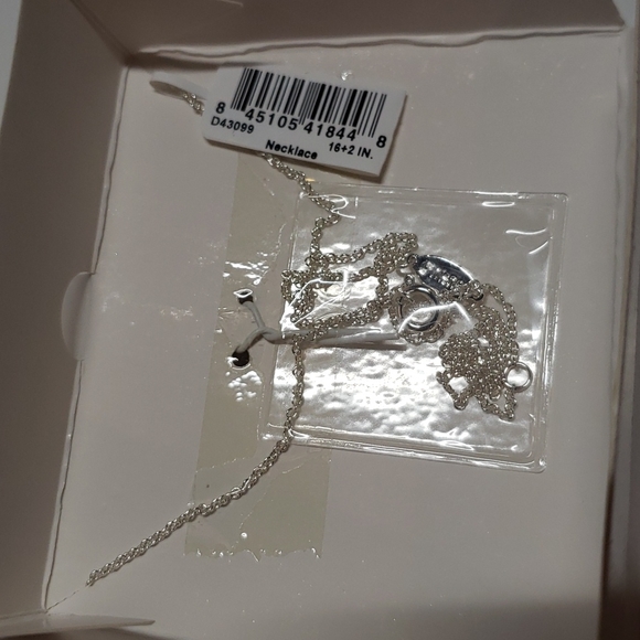 Disney's Mickey Mouse I Love Mickey Silver Cubic Zirconia Heart Necklace NWT - Picture 10 of 12